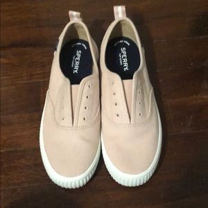 Sperry Women’s Crest Vibe Creeper CVO Sneaker